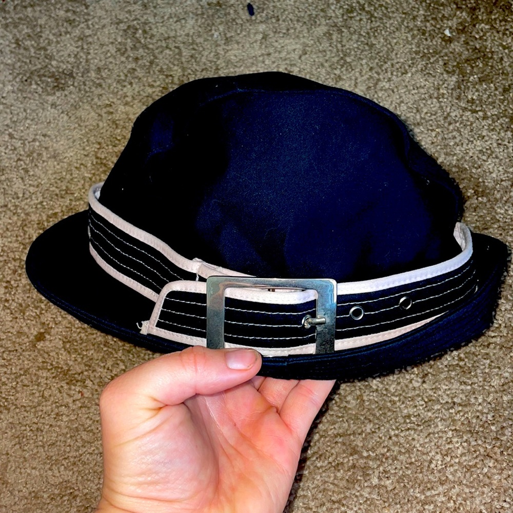 Banana republic bucket hat